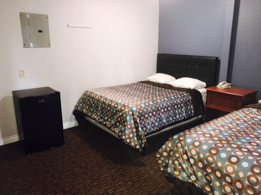 Kings Row Inn Milwaukie Buitenkant foto