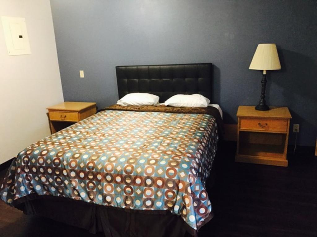 Kings Row Inn Milwaukie Buitenkant foto
